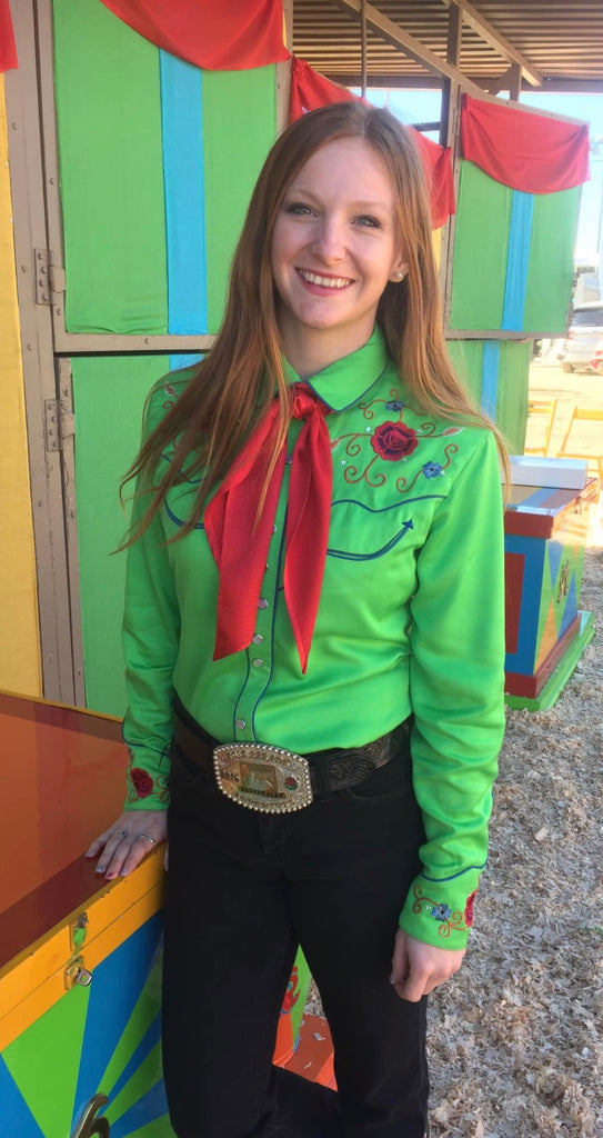 Kayce from ItsShowThyme riding for Scripps Miramar Saddlebreds at 130th 2019 Rose Parade.